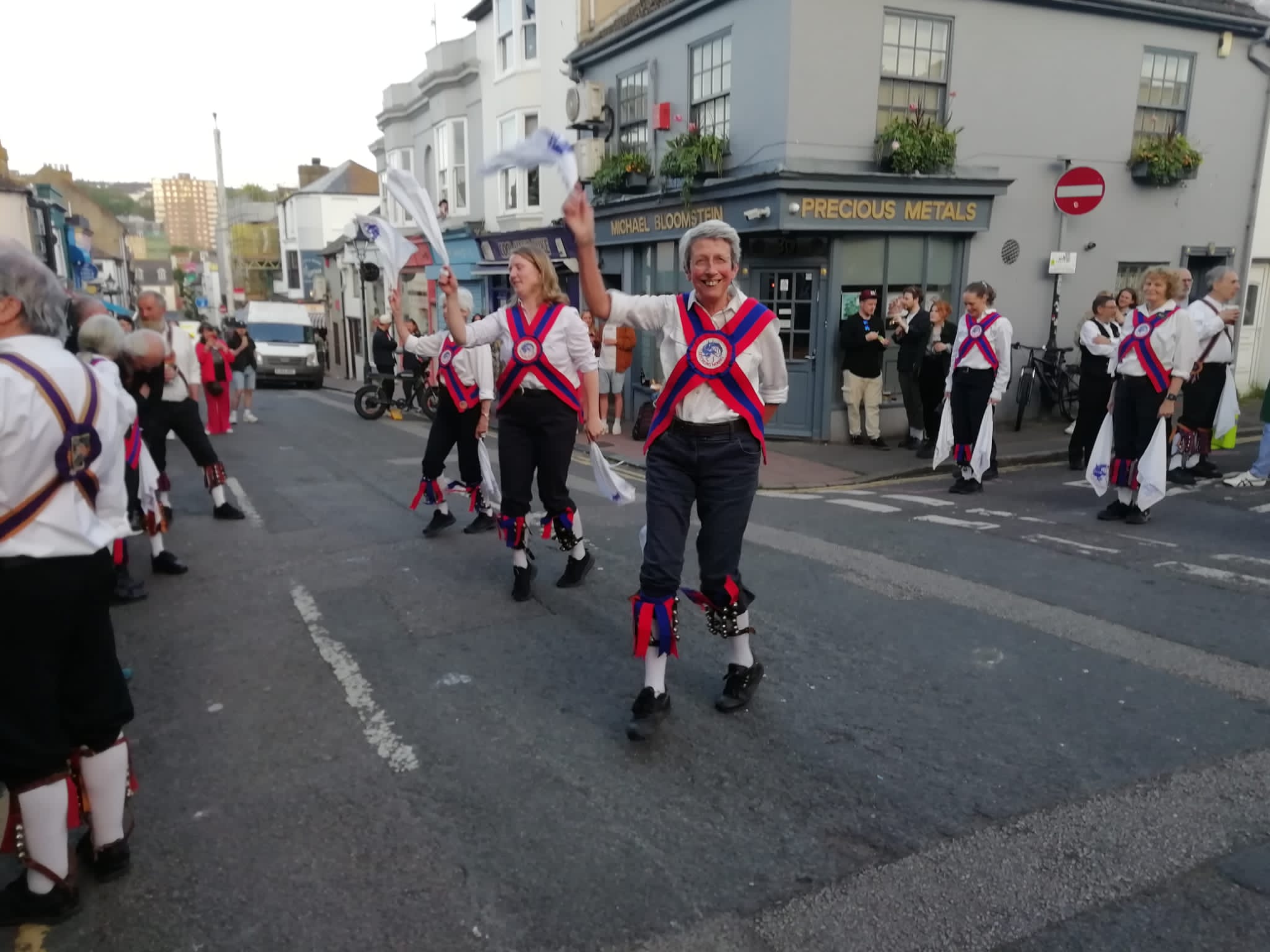 Ditchling Morris dance outside the Brighton Tavern on 11th May, as part of our North Laine Tour.